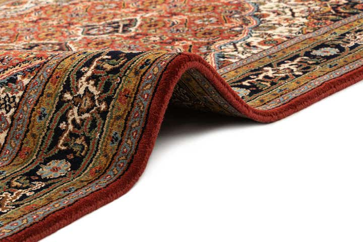 3' 10 x 6' 1 Hand Knotted Bidjar Wool Rug