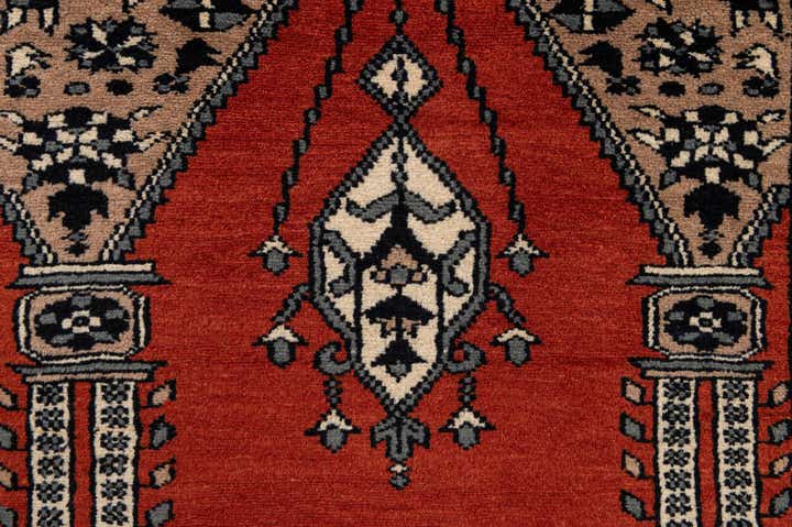 2' 7 x 4' 5 Hand Knotted Bokhara Oriental Wool Rug
