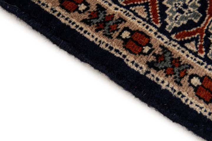 2' 8 x 4' 6 Hand Knotted Bokhara Oriental Wool Rug