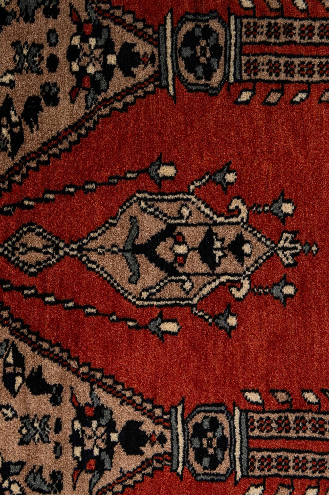 2' 8 x 4' 6 Hand Knotted Bokhara Oriental Wool Rug