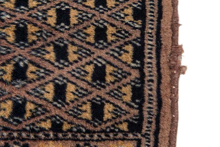 2' 7 x 4' 1 Hand Knotted Bokhara Oriental Wool Rug