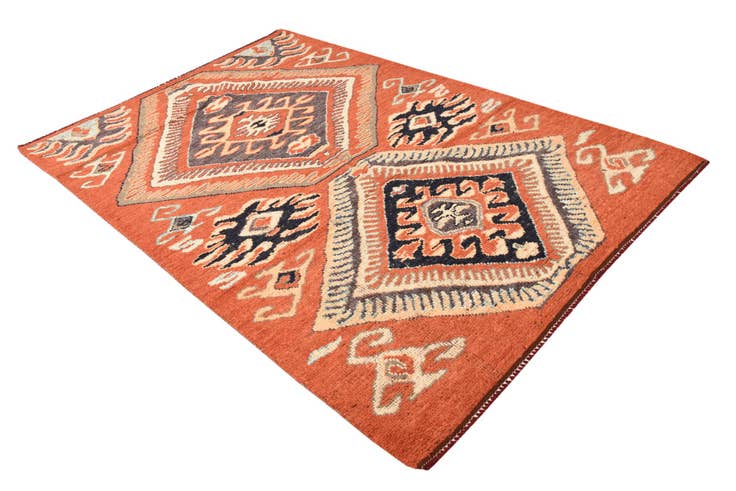 Detail image of 5' 6 x 8' 4 Hand Knotted Darya Wool Rug