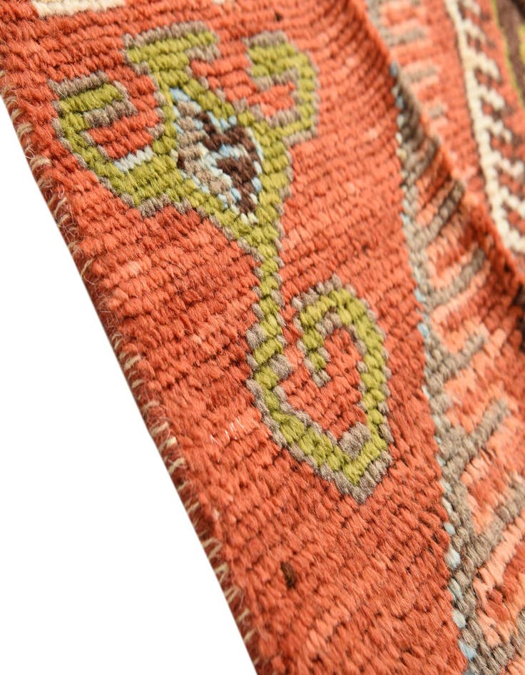 Detail image of 4' x 6' 4 Hand Knotted Darya Wool Rug