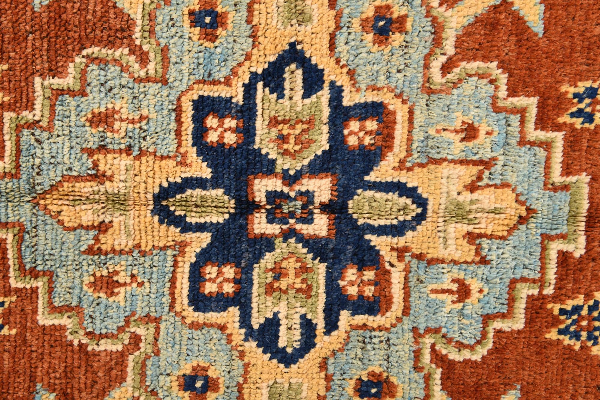 5' 8 x 7' 10 Hand Knotted Darya Wool Rug