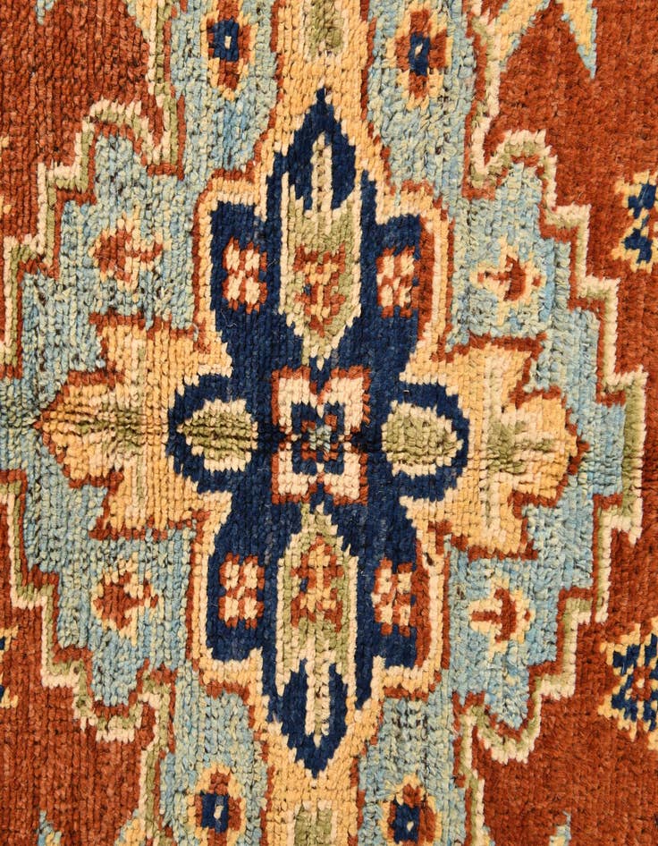 Detail image of 5' 8 x 7' 10  Hand Knotted Darya Wool Rug