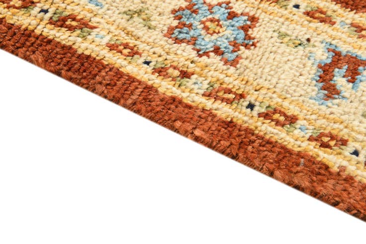 Detail image of 4' 1 x 6' 3 Hand Knotted Darya Wool Rug