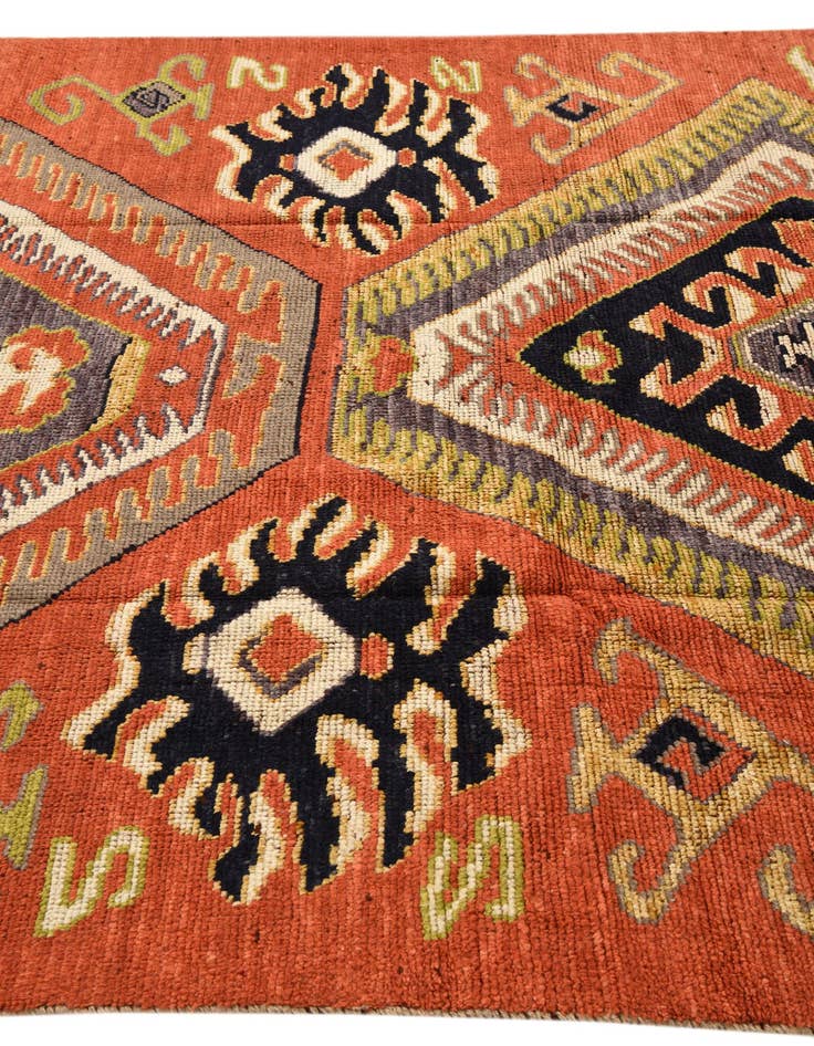 Detail image of 6' 8 x 10' 6  Hand Knotted Darya Wool Rug