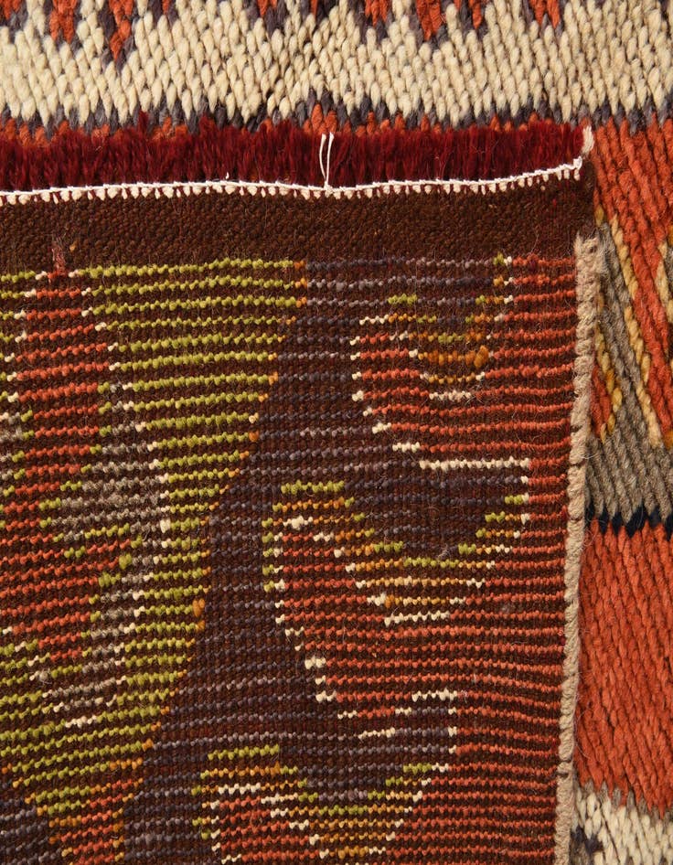 Detail image of 6' 8 x 10' 6  Hand Knotted Darya Wool Rug