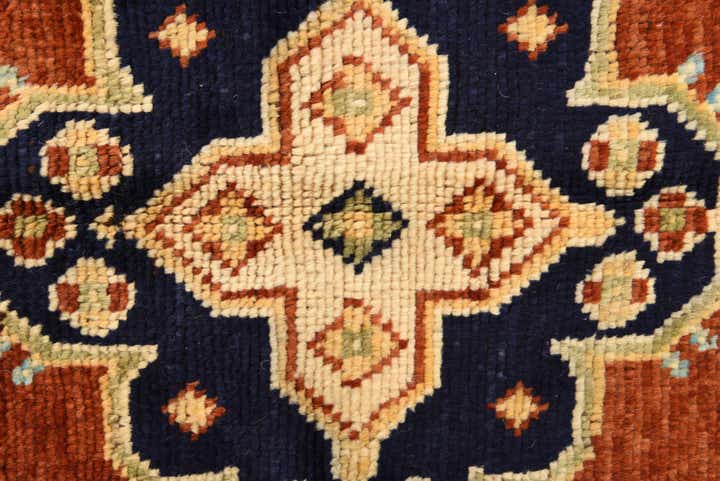 4' 2 x 6' Hand Knotted Darya Wool Rug
