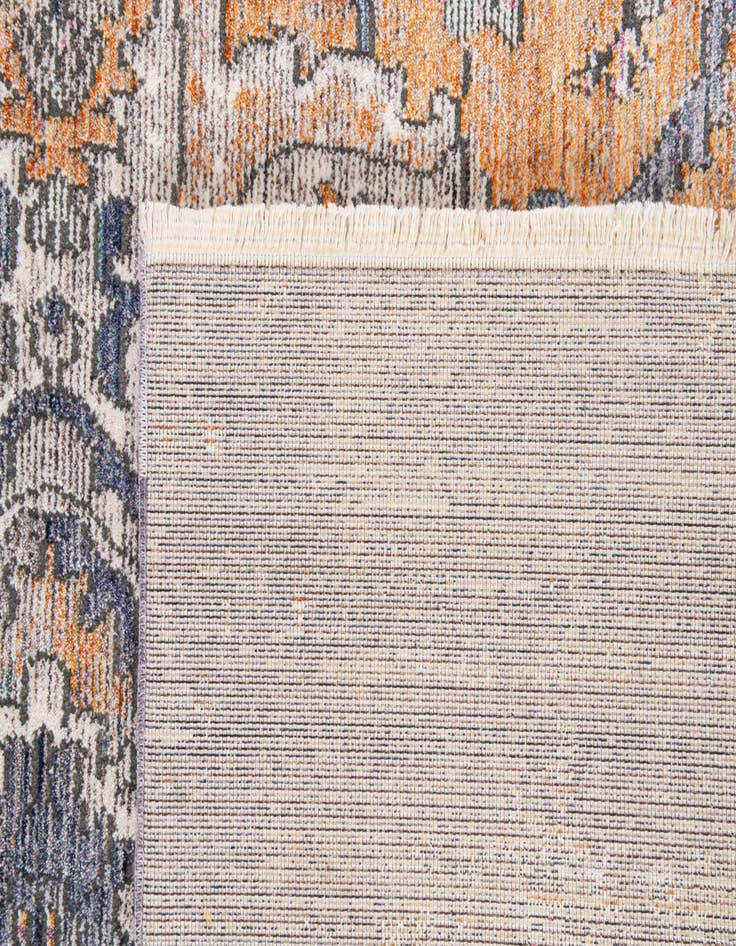 Detail image of 5' 3 x 7' 6 Fleur Rug