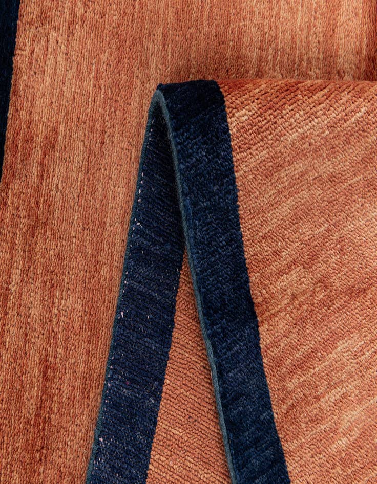 Detail image of 4' 3 x 6'  Hand Knotted Gabbeh Wool Rug