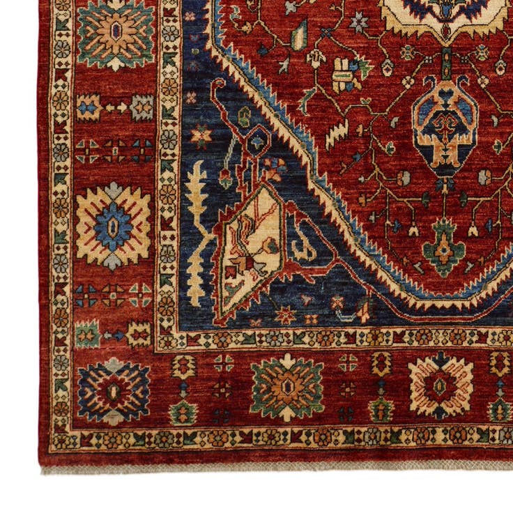 Detail image of 6' 8 x 9' 9 Hand Knotted Heriz Rug