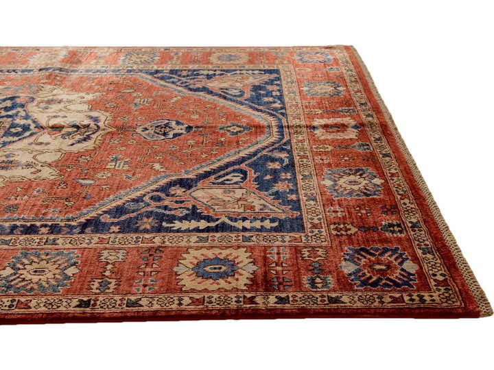 5' 9 x 7' 11 Hand Knotted Heriz Rug