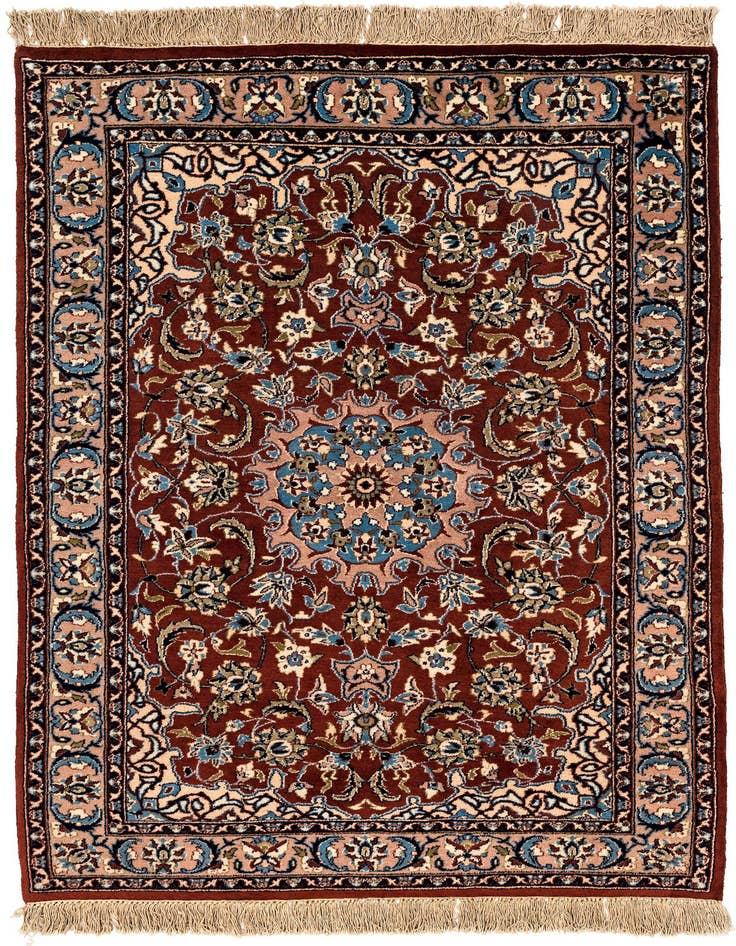 Detail image of 4' x 6' Hand Knotted Isfahan Oriental Wool Rug