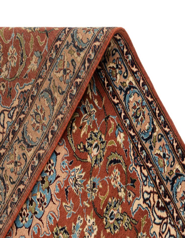 Detail image of 4' x 6' 1 Hand Knotted Isfahan Oriental Wool Rug