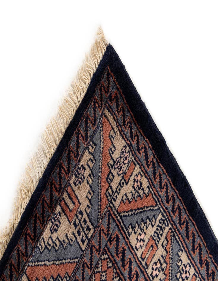 Detail image of 4' 3 x 5' 6  Hand Knotted Kazak Oriental Wool Rug