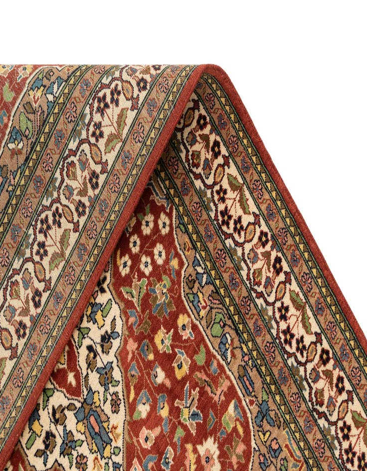 Detail image of 3' 2 x 5' 8 Hand Knotted Lahour Oriental Wool Rug