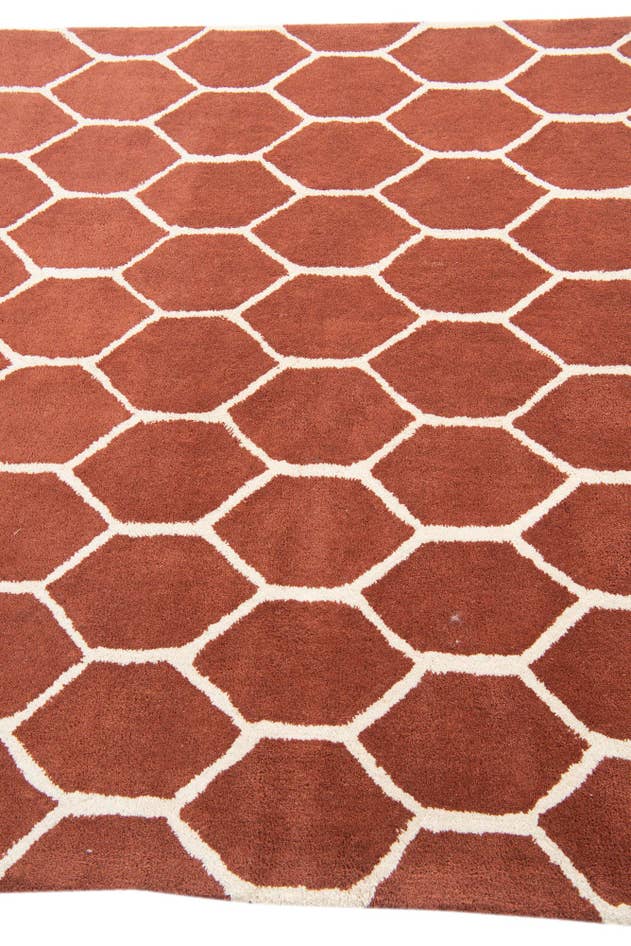 Detail image of 5' x 7' 10 Luna Rug
