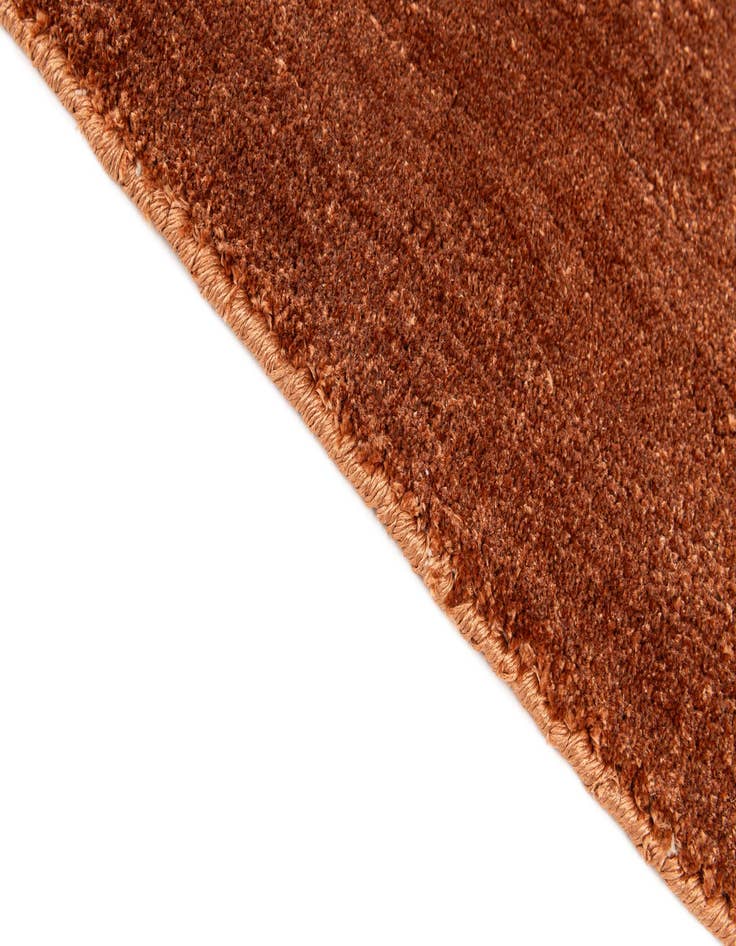 Detail image of 6' 8 x 8' 2 Luna Wool Rug