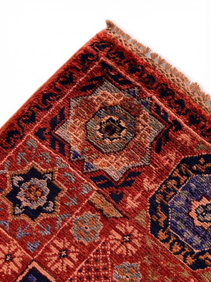 Detail image of 2' x 3' 1 Hand Knotted Mamluk Ziegler Rug
