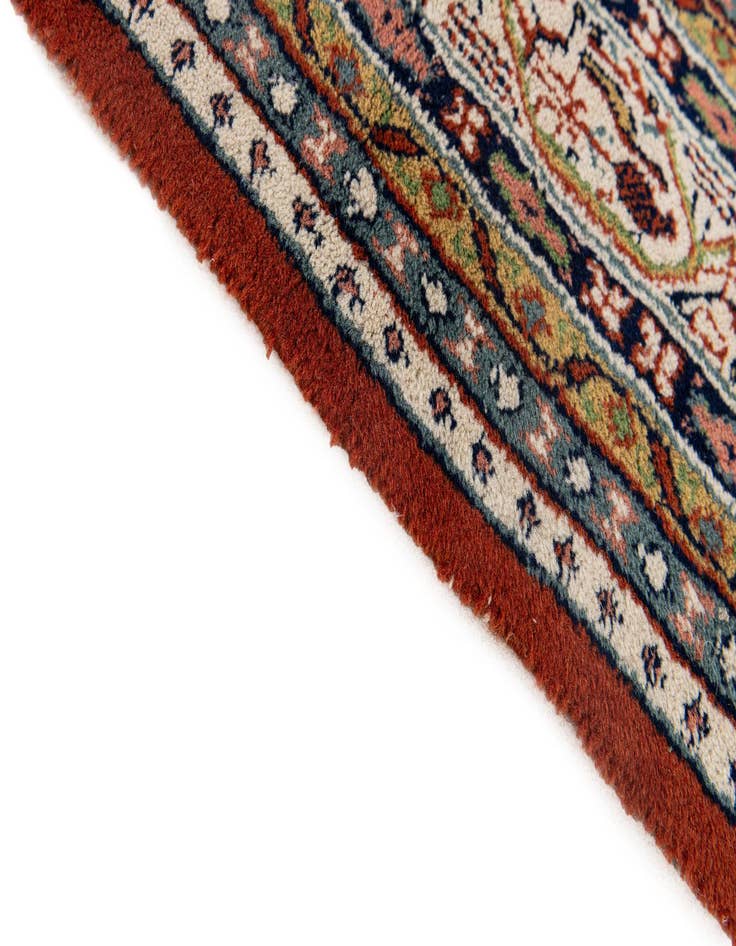 Detail image of 5' 7 x 7' 9 Hand Knotted Mir Wool Rug