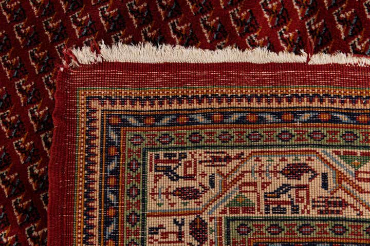 7' 11 x 10' 8 Hand Knotted Mir Wool Rug