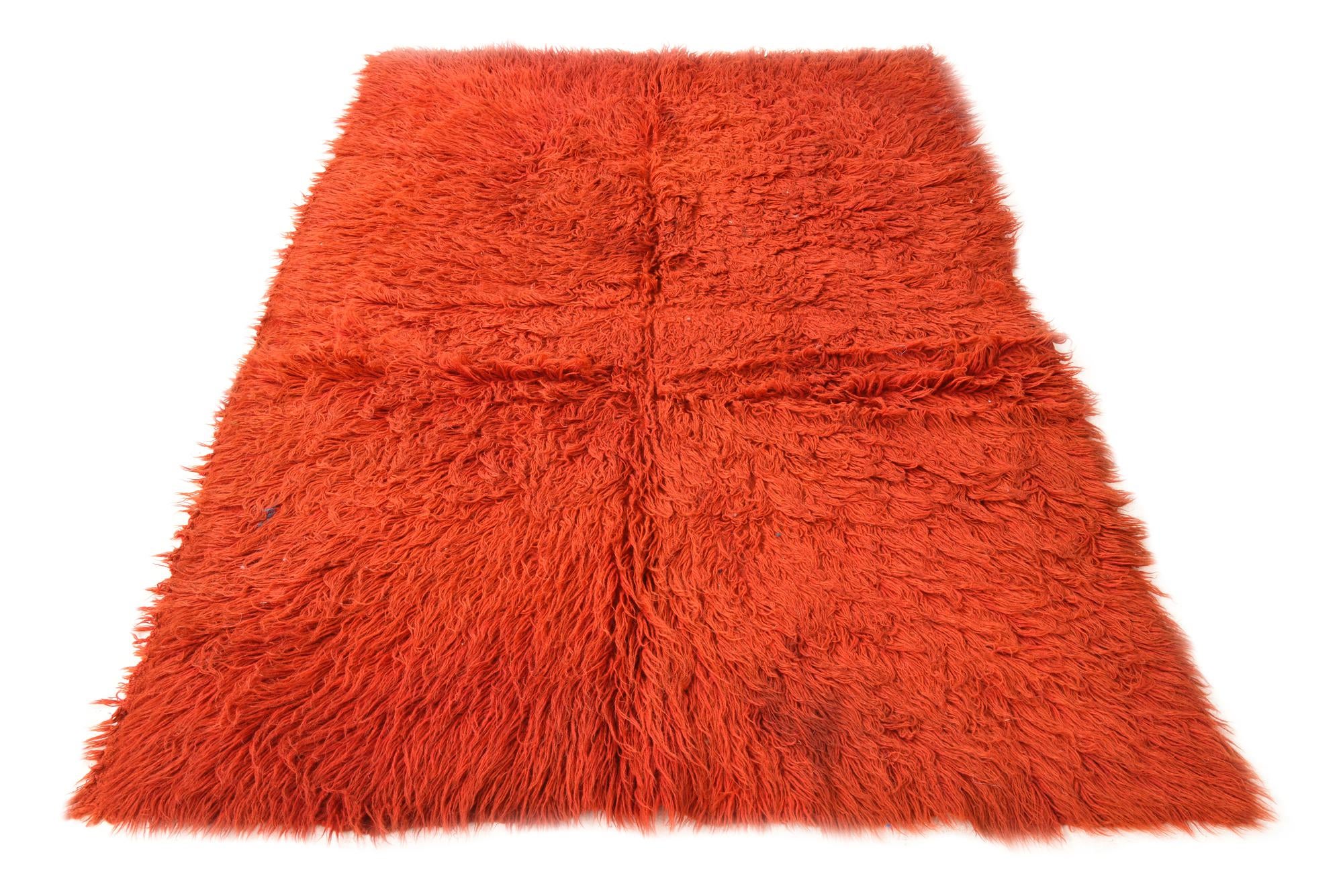 4' 1 x 6' 1 Hand Knotted Moroccan Wool Rug