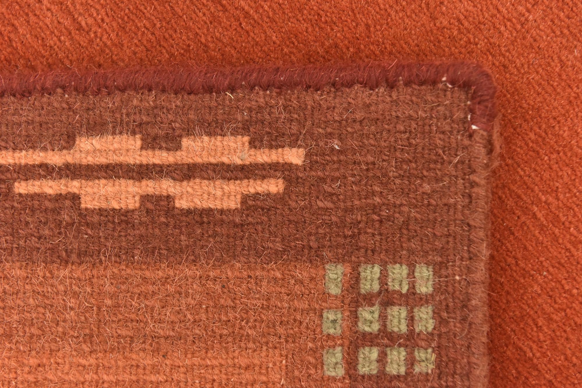 2' 4 x 4' 5 Hand Knotted Nepal Wool Rug