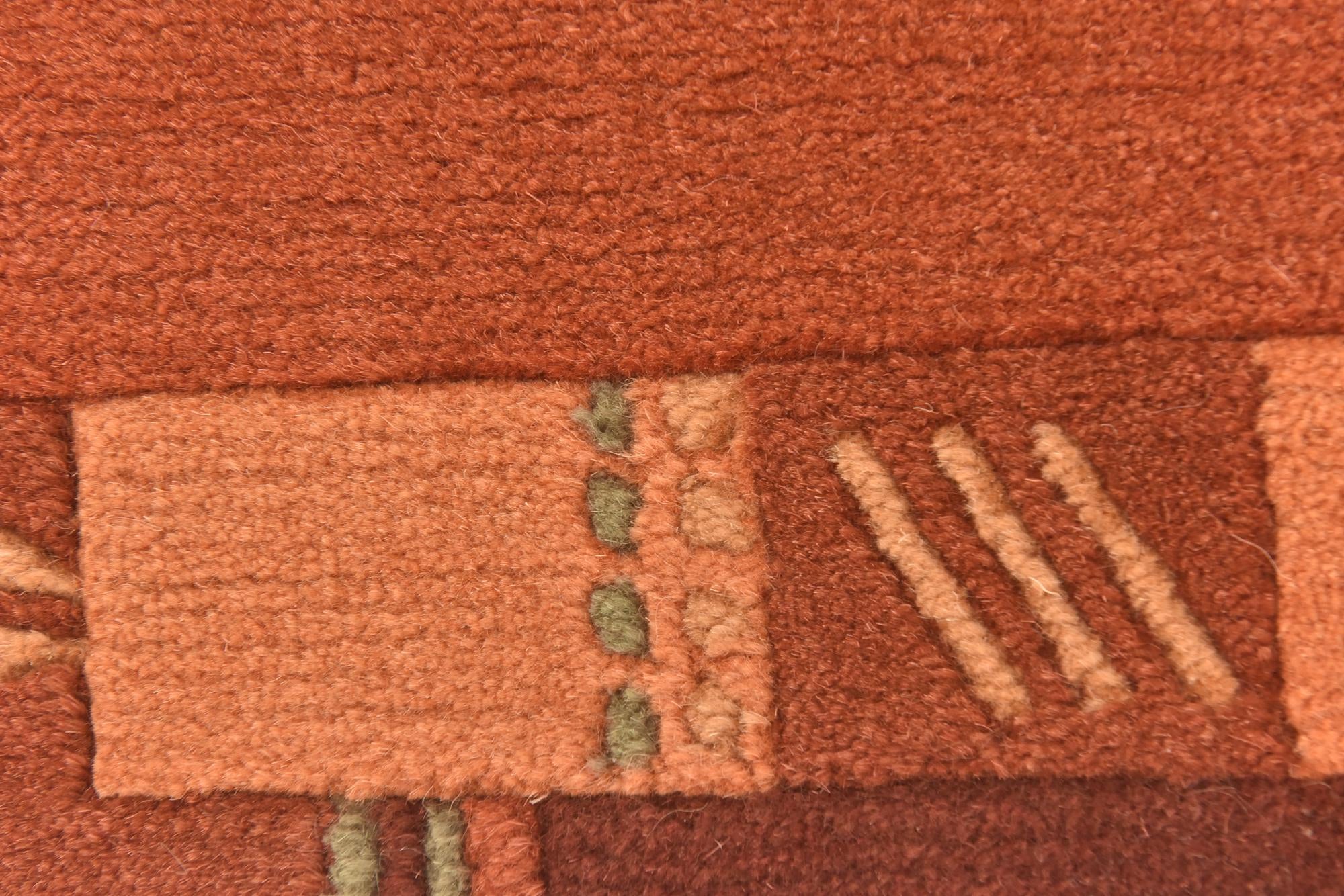 2' 4 x 4' 6 Hand Knotted Nepal Wool Rug