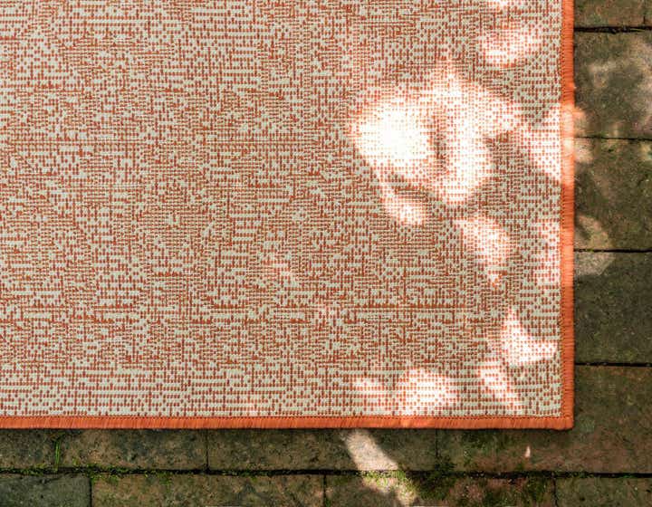 6' x 9' Easy-Clean Botanical Indoor / Outdoor Rug