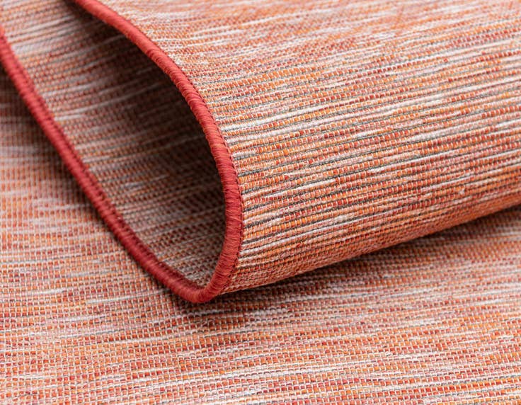 Detail image of 7' 5 x 10' Easy-Clean Solid Indoor / Outdoor Rug
