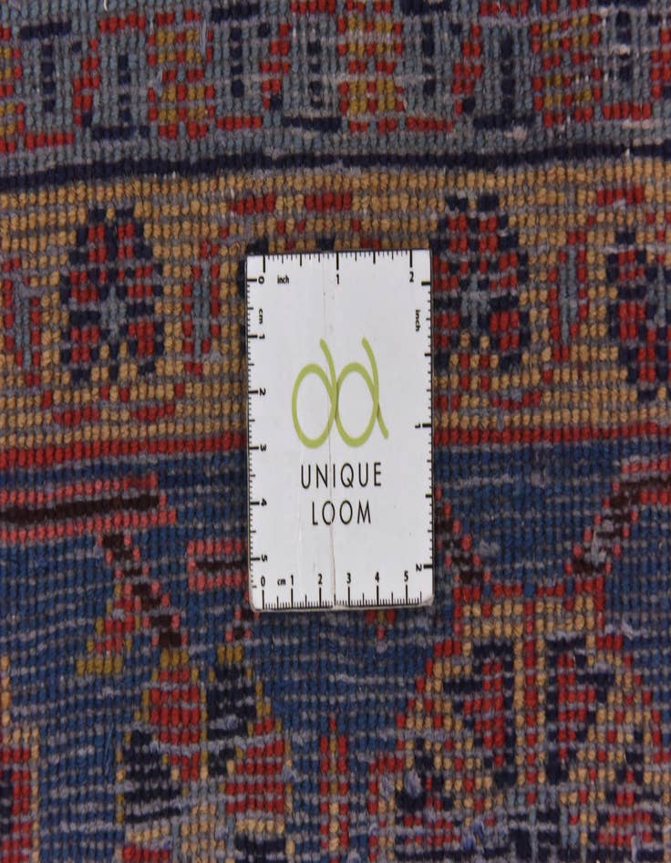 Detail image of 7' x 11' 4 Hand Knotted Viss Persian Wool Rug