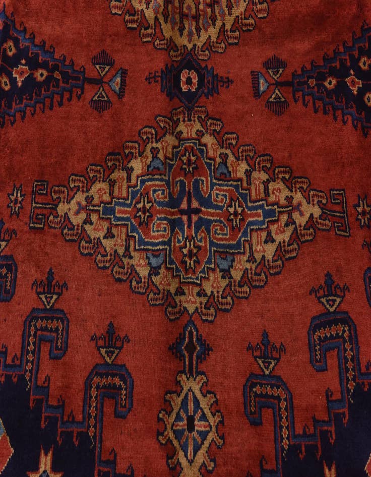 Detail image of 7' x 11' 4 Hand Knotted Viss Persian Wool Rug