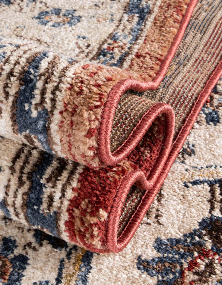 Detail image of 8' x 8' Eden Round Rug