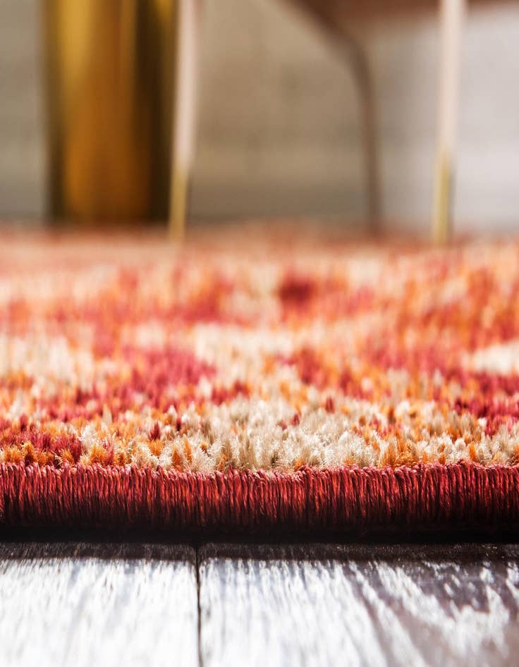 Detail image of 3' 3 x 3' 3 Equinox Round Rug