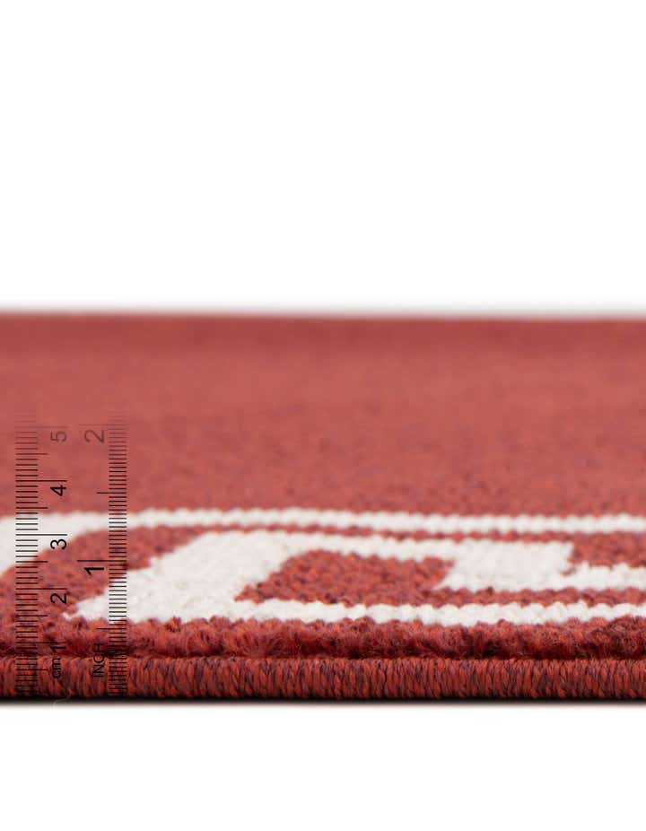 7' 10 x 7' 10 Greek Key Round Rug