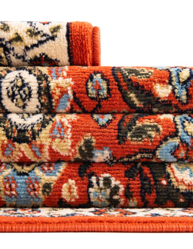 Detail image of 7' 10 x 7' 10 Isfahan Design Round Rug