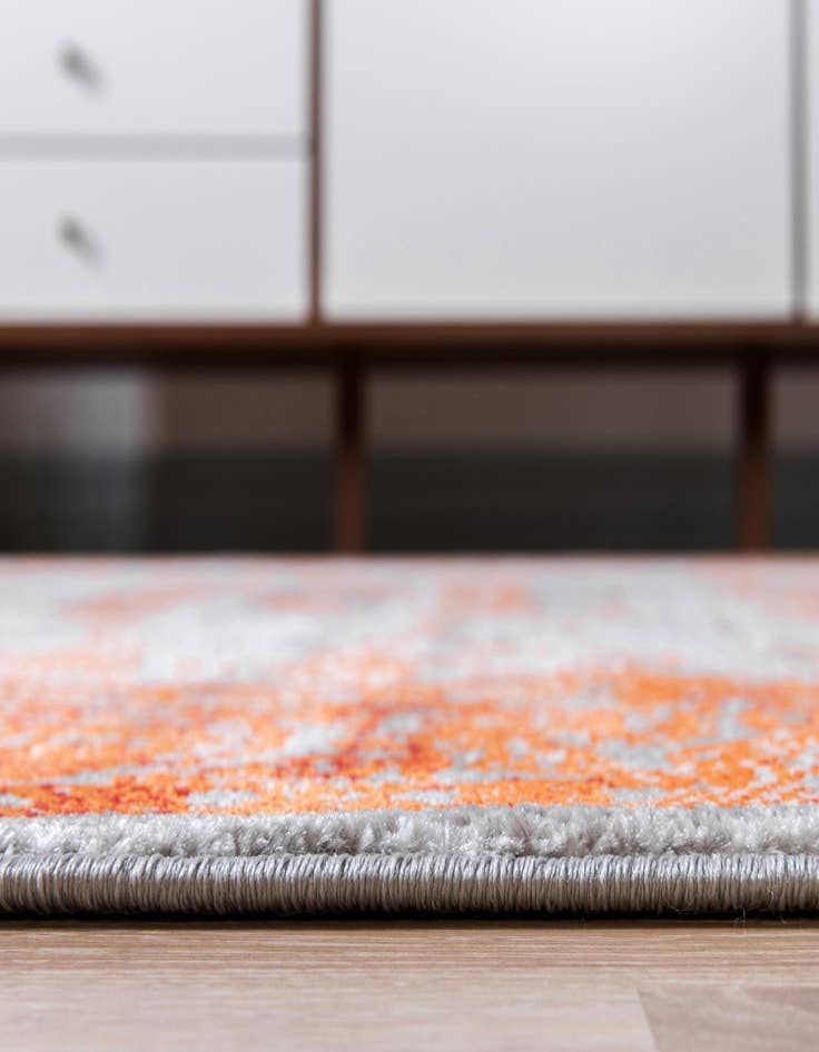 Detail image of 6' x 6' Modern Classical Round Rug