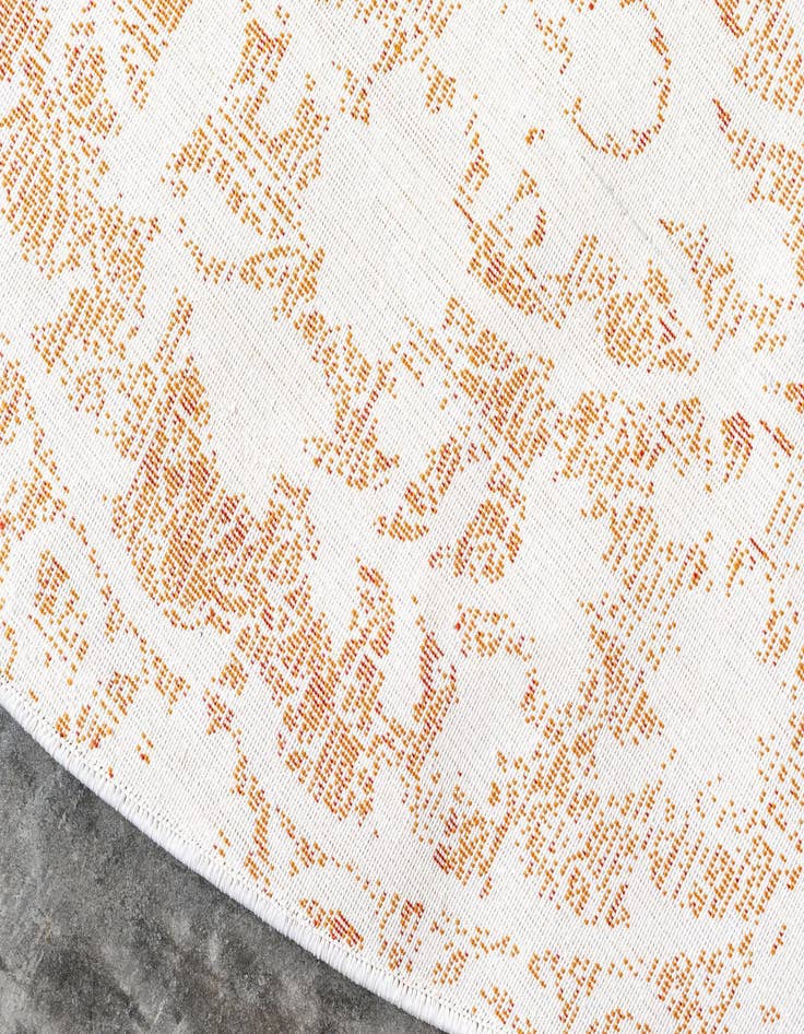 Detail image of 7' 6 x 7' 6 Modern Classical Round Rug