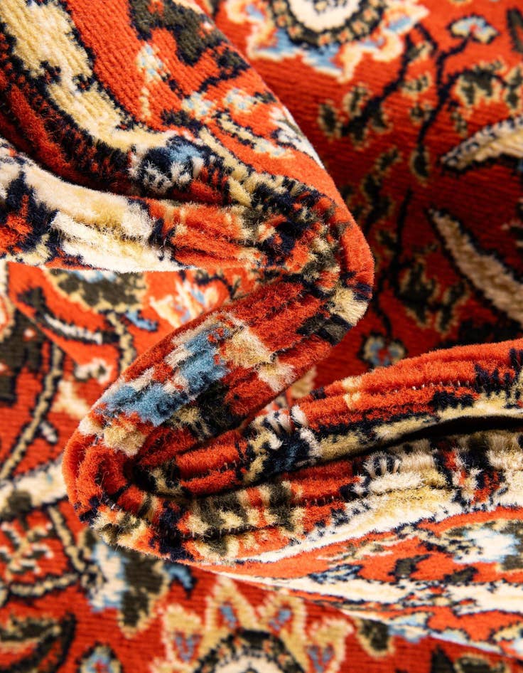 Detail image of 7' 10 x 7' 10 Neda Round Rug