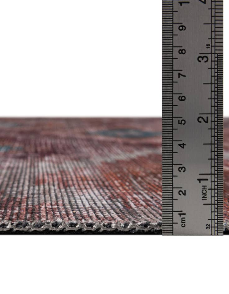 Detail image of 3' 3 x 3' 3 Washable Sisu Round Rug