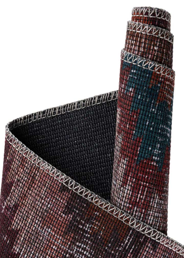 3' 3 x 3' 3 Washable Sisu Round Rug