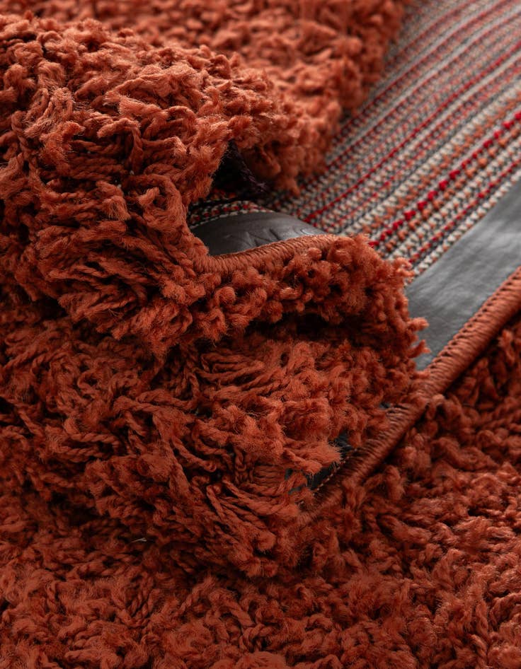 Detail image of 7' 10 x 7' 10 Solid Shag Round Rug