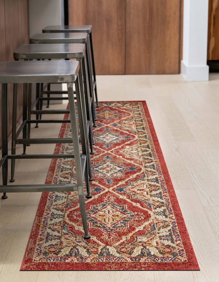 Detail image of 2' x 6' Arcadia Runner Rug