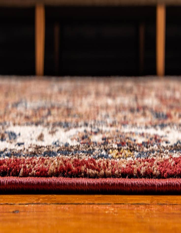Detail image of 2' 7 x 10' Arcadia Runner Rug