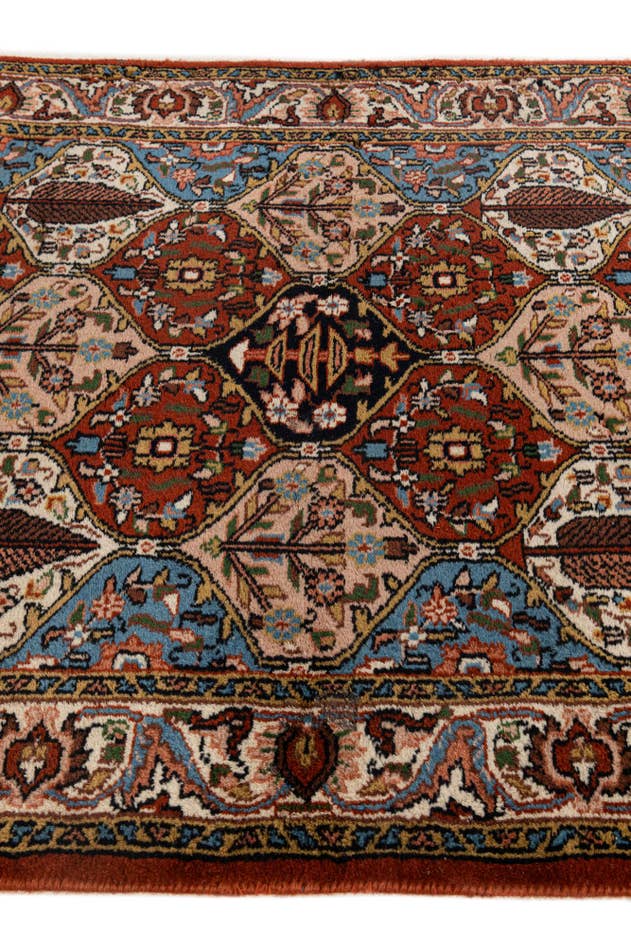 Detail image of 3' x 6' 7 Hand Knotted Bakhtiar Oriental Wool Runner Rug