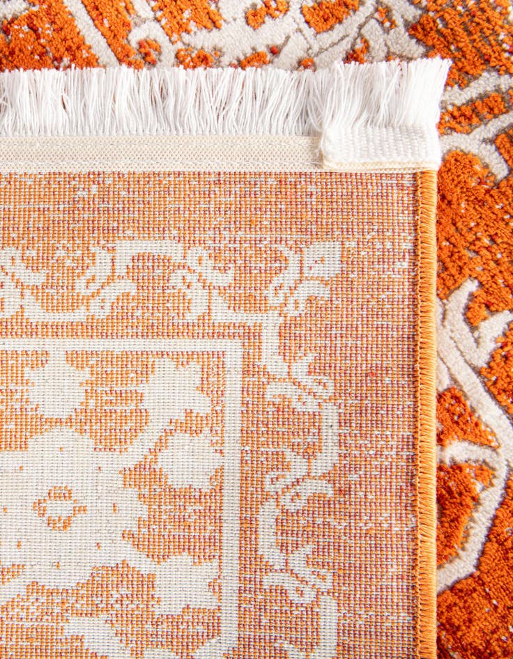 Detail image of 2' 7 x 10' Modern Classical Runner Rug