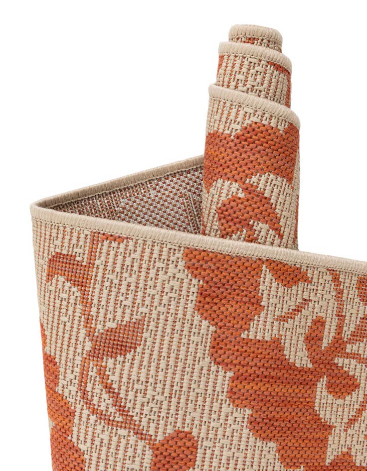 Detail image of 2' 2 x 6'  Washable Botanical Indoor / Outdoor Runner Rug