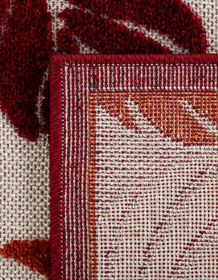 Detail image of 2' x 6'  Washable Botanical Indoor / Outdoor Runner Rug