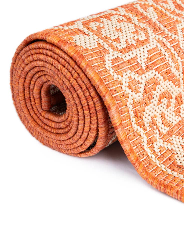 Detail image of 2' 2 x 6' Easy-Clean Botanical Indoor / Outdoor Runner Rug